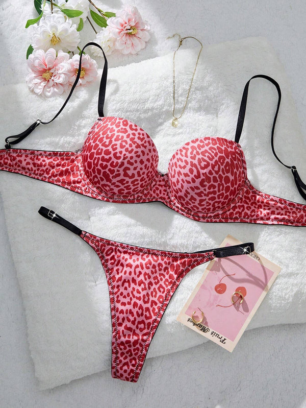 Hunt Me Down Bra & Panty Lingerie Set image 10