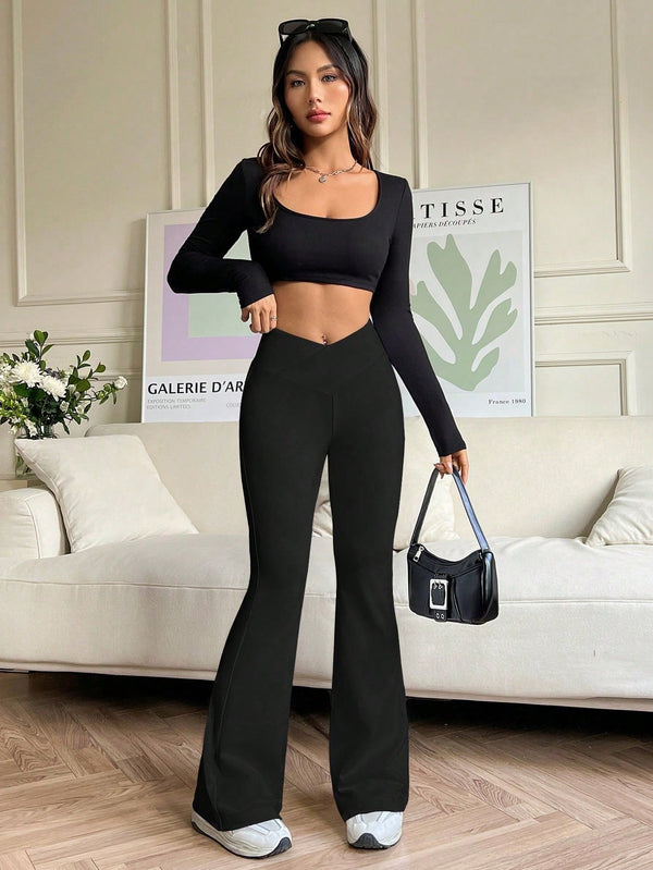  V-Shaped High-Waist Flared Pants image 4