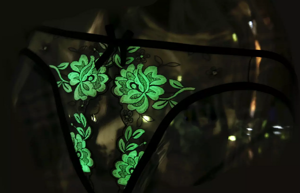 Luminous Floral Glow in the Dark Set image 2