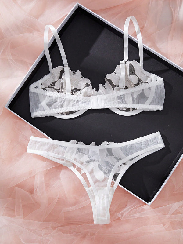 Frosted Lace Leaf Set image 2